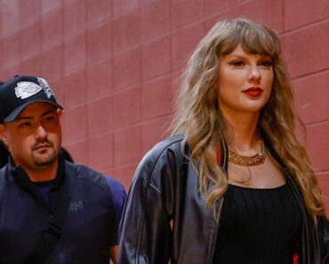 Fans stunned by Taylor Swift’s look at Chiefs game